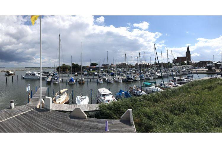 Hausboot Fjord Baltica Mit Dachterrasse In Barth Hotell Exteriör bild
