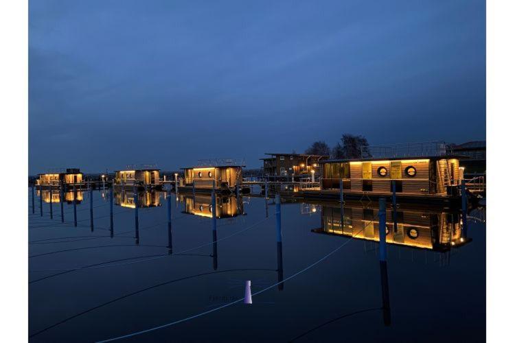 Hausboot Fjord Baltica Mit Dachterrasse In Barth Hotell Exteriör bild